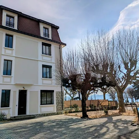 La Du Petit Port - & Daire